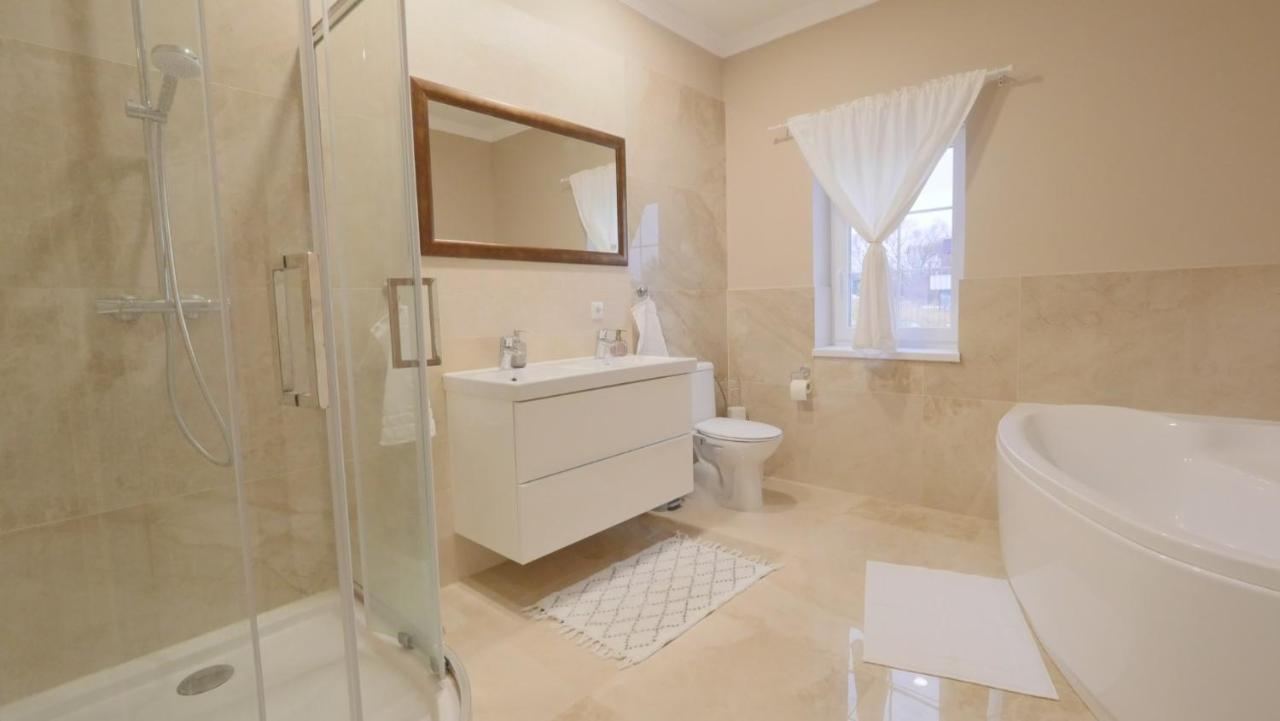 Apartmánový dom s vírivkou, Pod Sečnom, Liptovský Ján Villa Liptovský Mikuláš Exterior foto