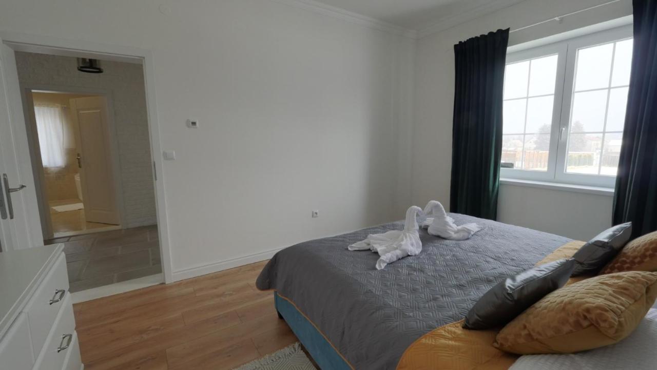 Apartmánový dom s vírivkou, Pod Sečnom, Liptovský Ján Villa Liptovský Mikuláš Exterior foto